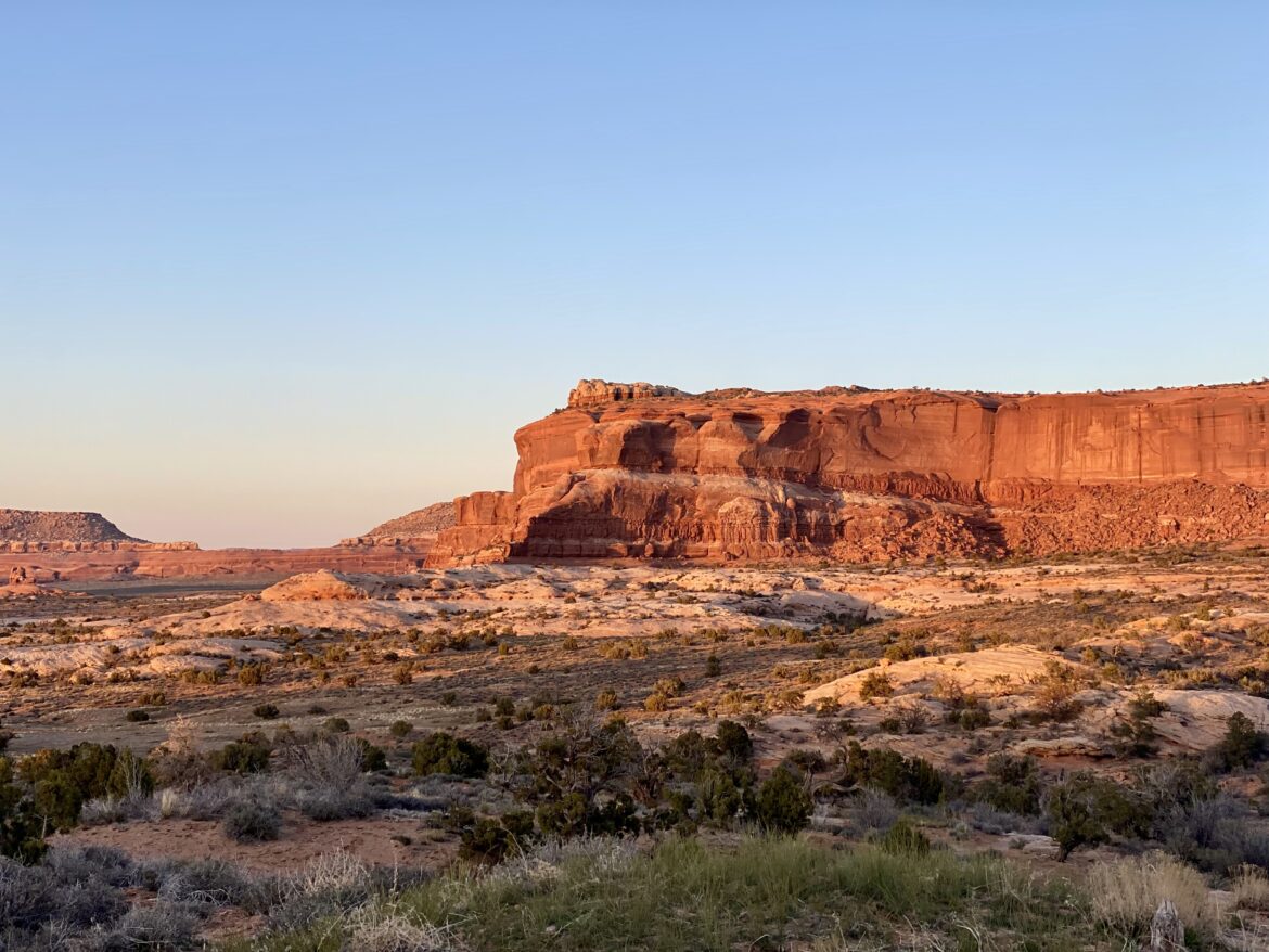 Guide to 7 Spectacular Hiking Trails in Moab, Utah